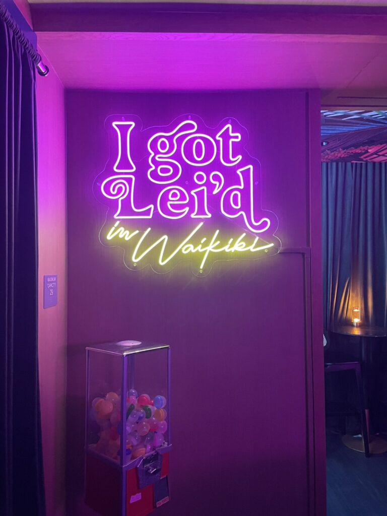 ワイキキに移転オープンしたLei Stand