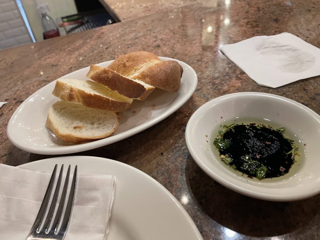 カカアコ イタリアン
