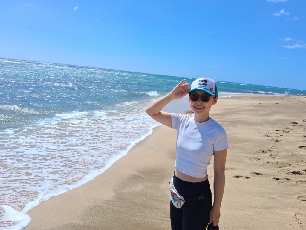 ダイヤモンドヘッド一周ウォーキング